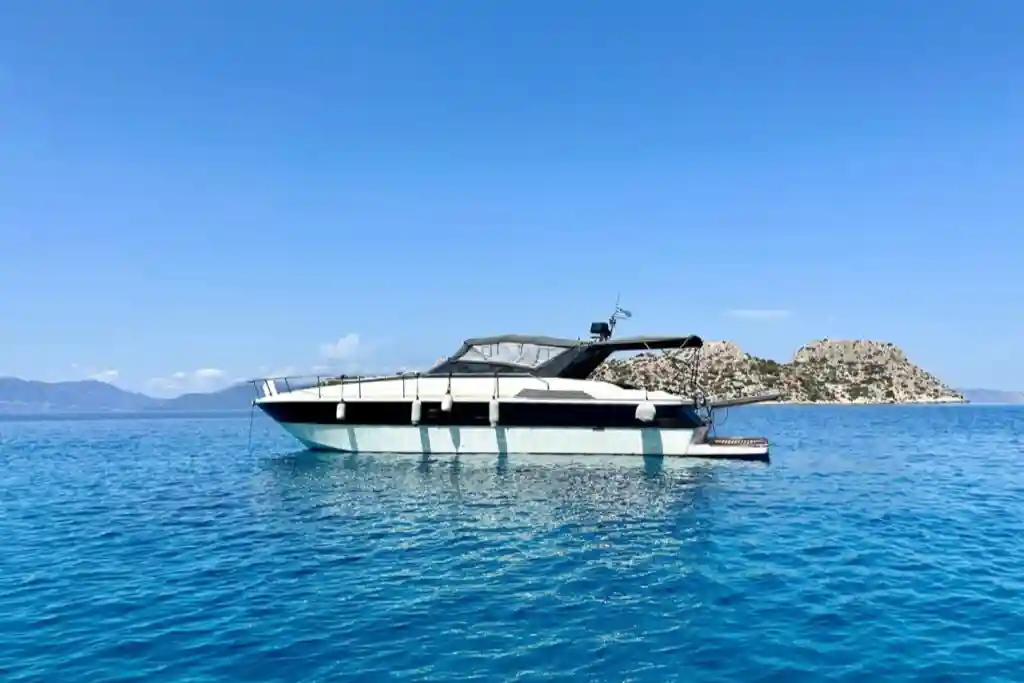Calypso, boat for rent in Athens